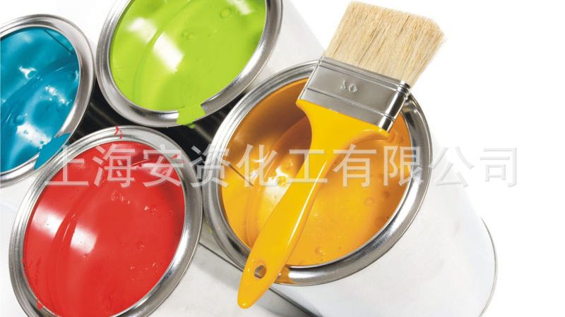 乳胶漆与墙布：翻新时的优劣势分析